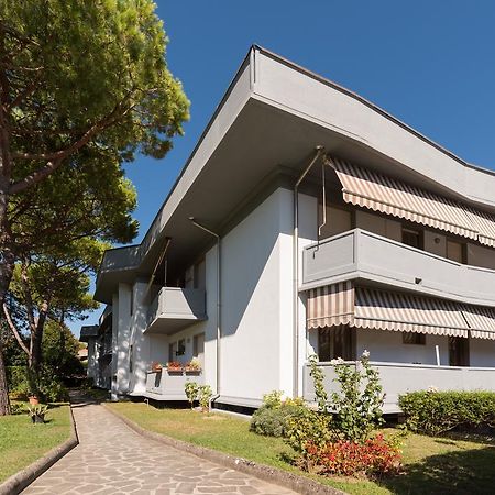 Comfort Beach House Marina di Massa Zewnętrze zdjęcie