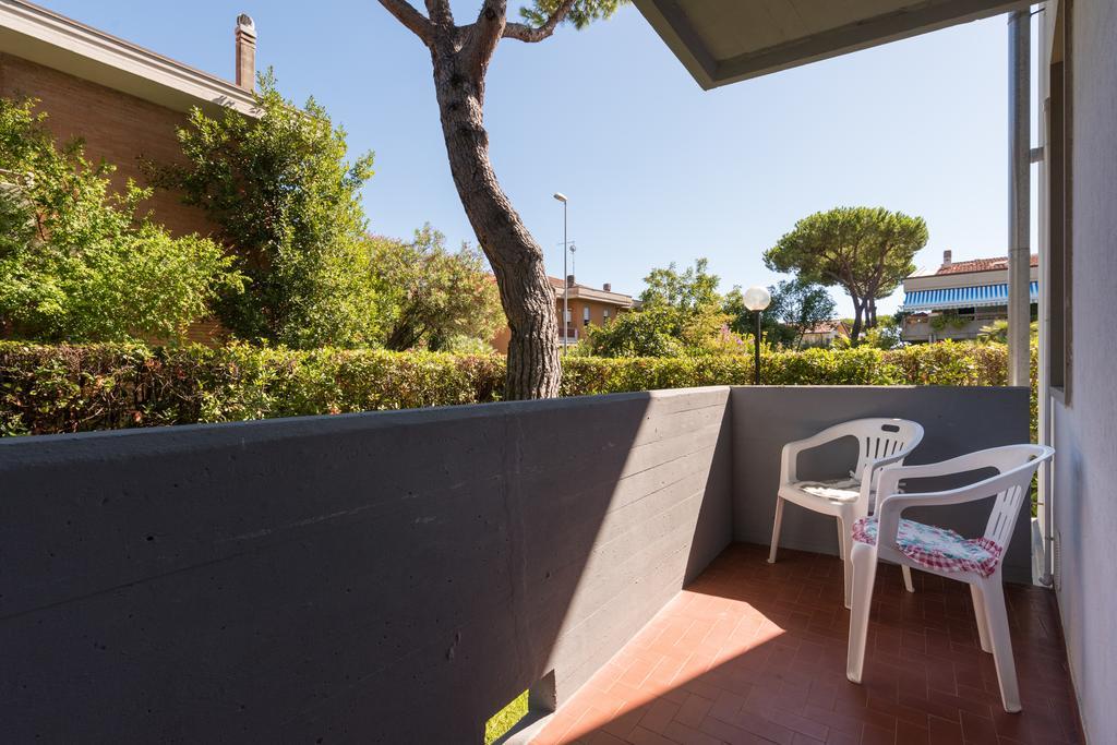 Comfort Beach House Marina di Massa Zewnętrze zdjęcie