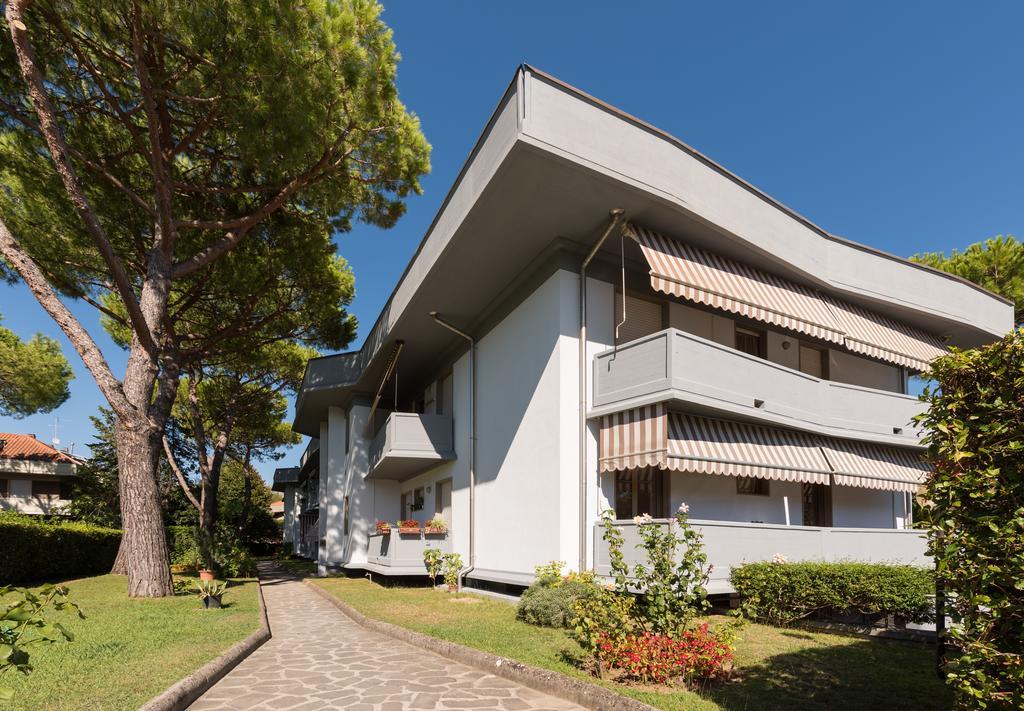 Comfort Beach House Marina di Massa Zewnętrze zdjęcie